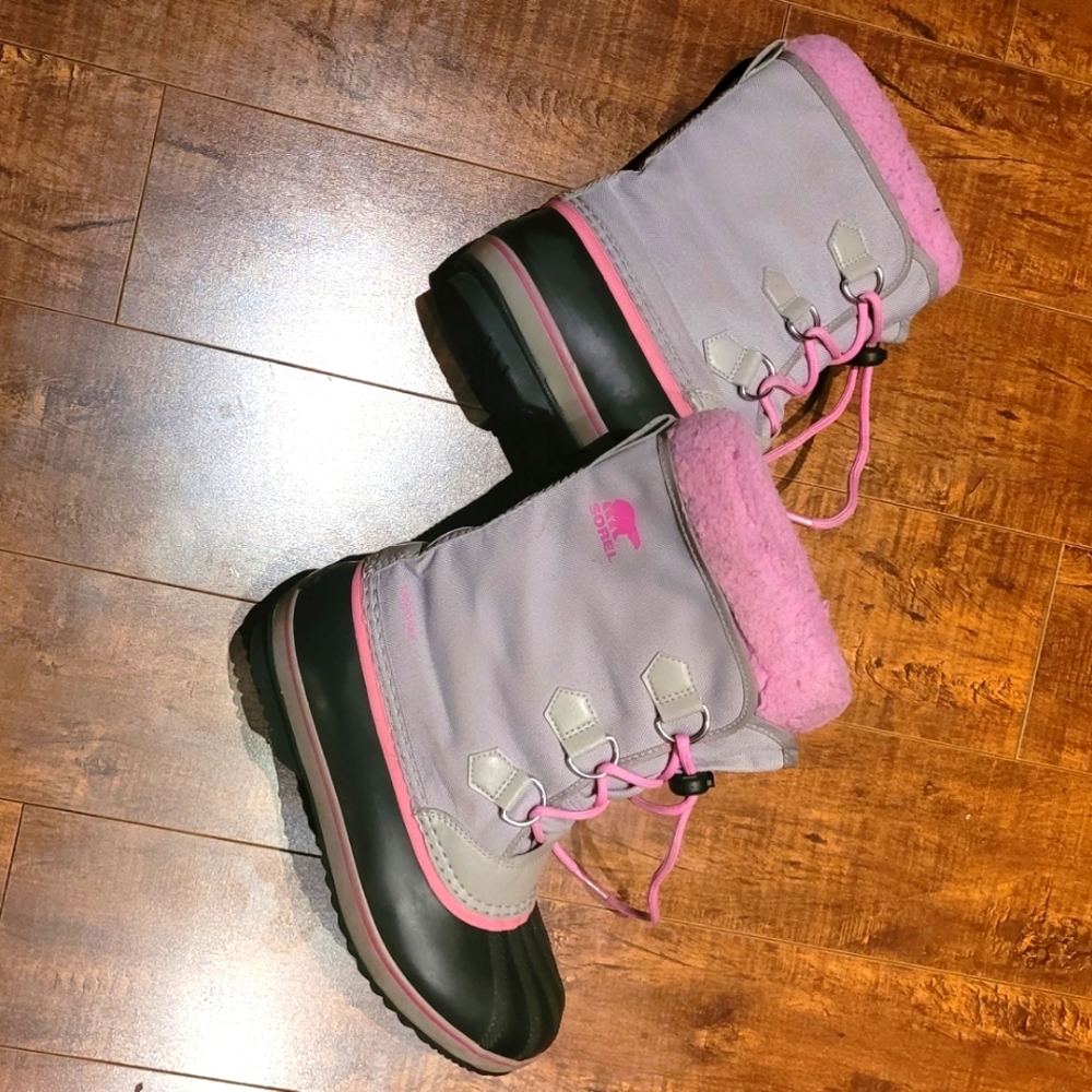 Sorel girls, Yoot Pac Boots
